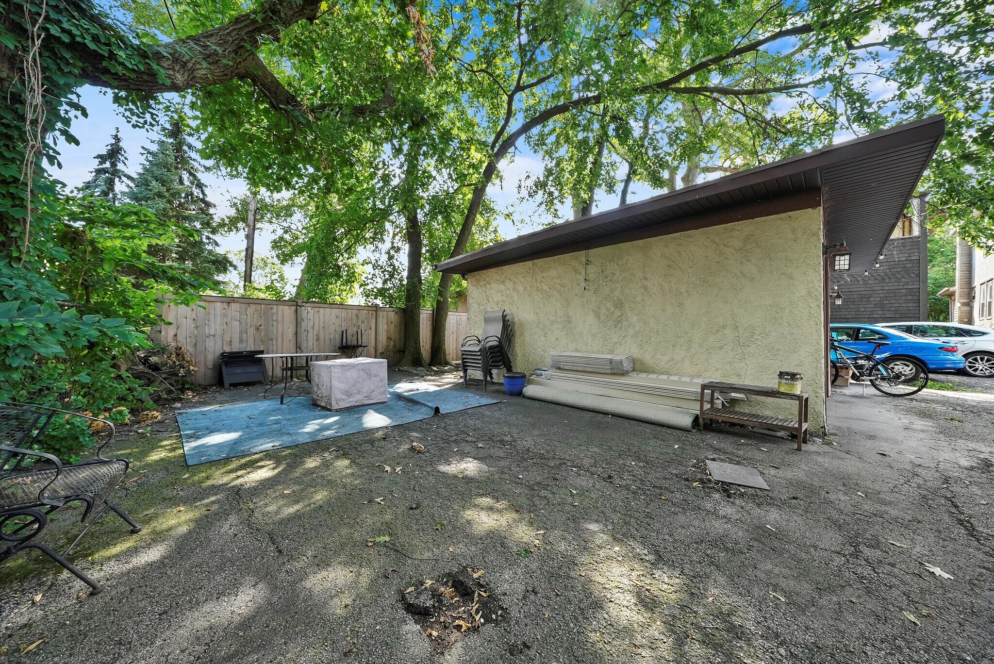 Yard - 153 Barrypoint Rd