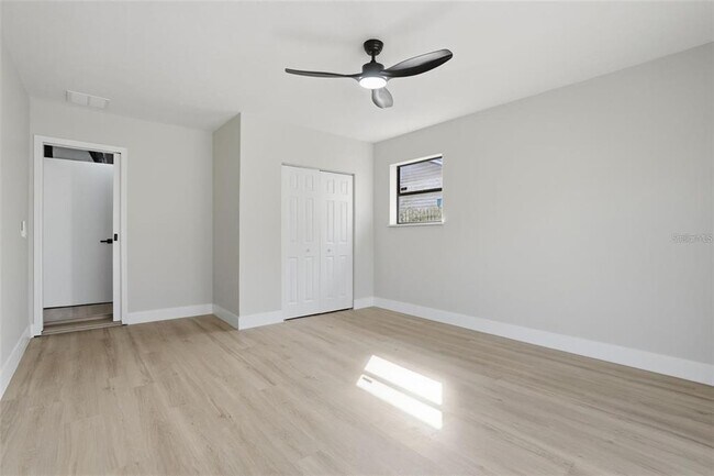 Building Photo - 2843 Calico Ct