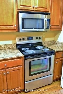 Building Photo - 2 br, 2.5 bath Apartment - 3714 Willis Rd.