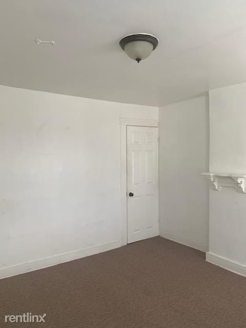 Building Photo - 5 br, 2 bath Townhome - 1428 N Eden St