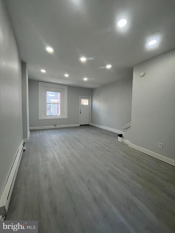 Building Photo - 2720 N Hemberger St