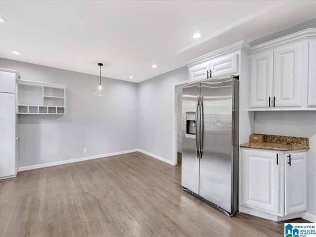 Building Photo - 3228 Mockingbird Ln