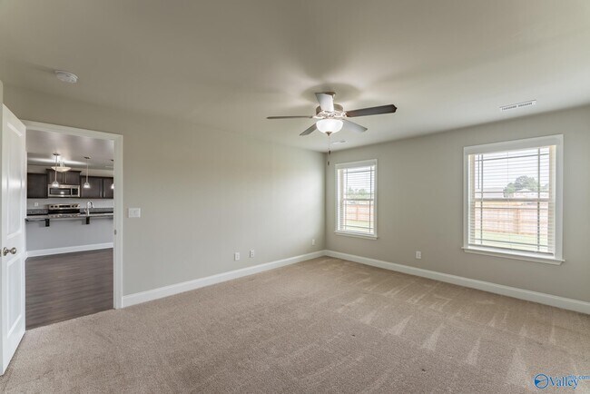 Building Photo - 119 Beaver Brook Pl