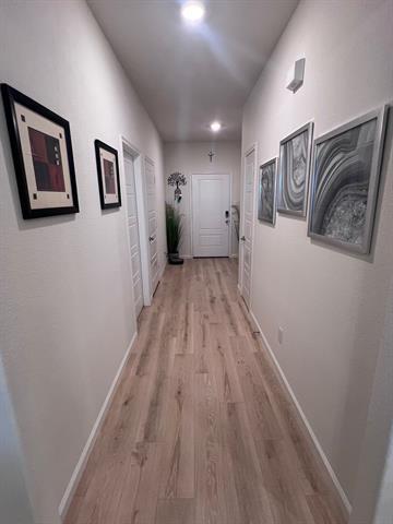 Building Photo - 2909 Llano Dr