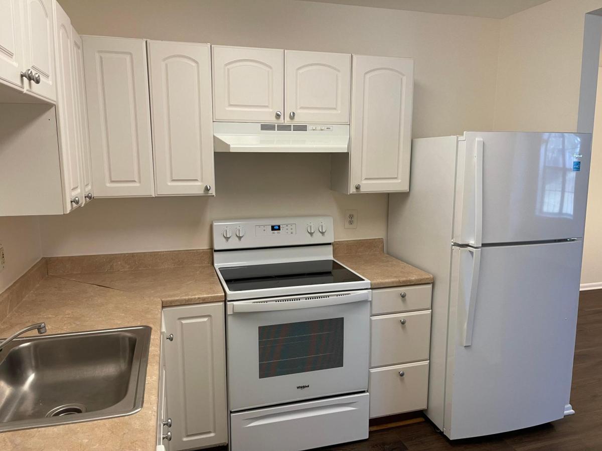 Building Photo - 5804 Lantana Cir