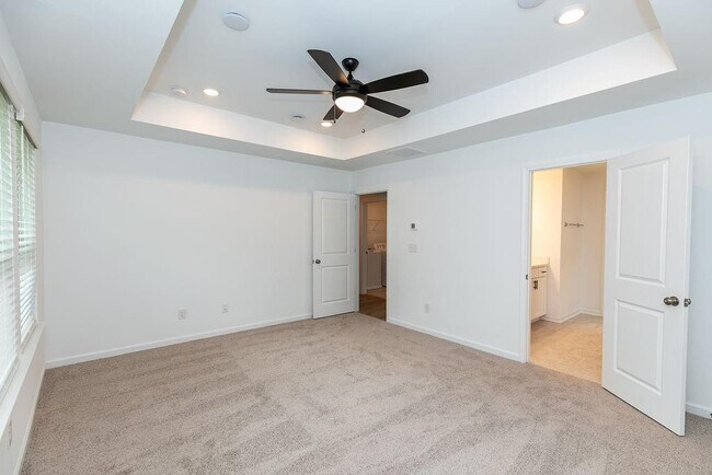 Building Photo - 1530 Brantin Dr
