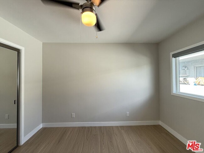 Building Photo - 1505 Cochran Ave