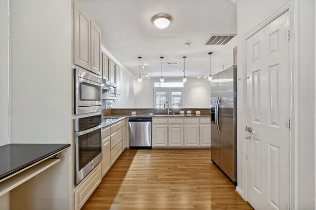 Building Photo - 4309 Tomberra Way