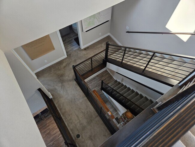Building Photo - Amazing townhome in Central Park near Nort...