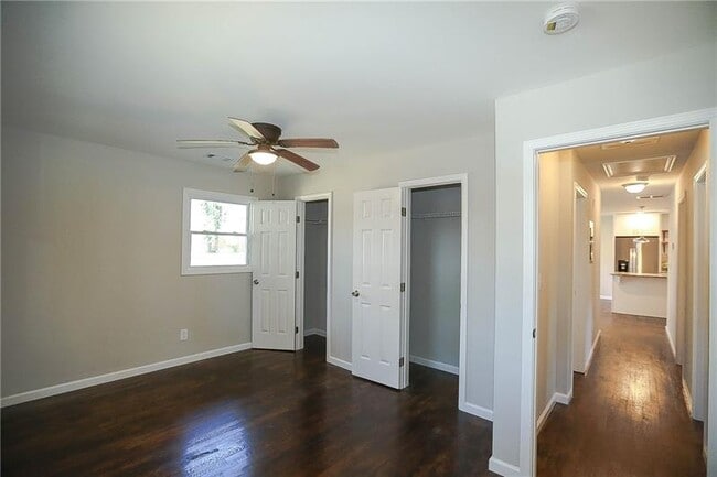 Building Photo - 455 Dollar Mill Rd SW