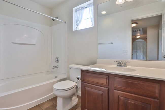 Building Photo - 6511 Hearthstone Cir