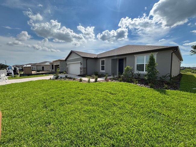 Building Photo - 6360 SW 82nd Terrace