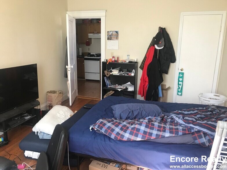 Building Photo - 1189 Commonwealth Ave