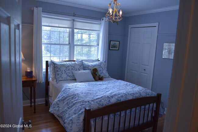 Building Photo - 63 Hearthstone Dr