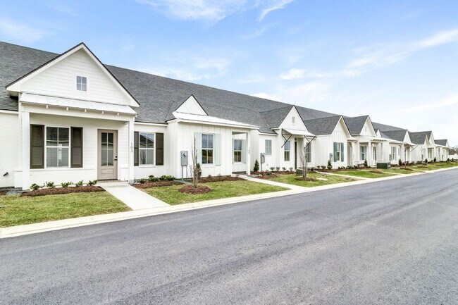 Building Photo - 106 Pilsbury Ln