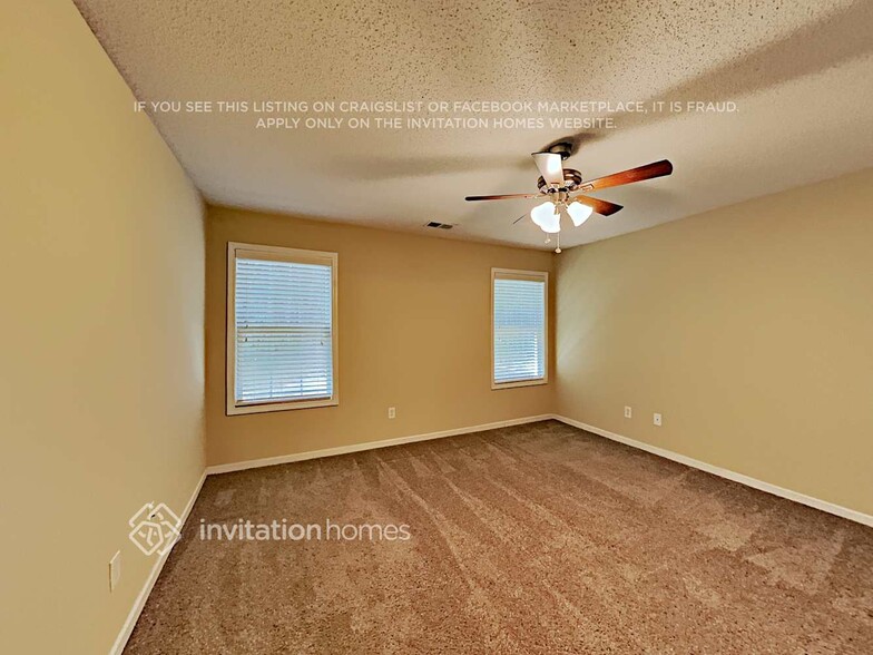 Building Photo - 236 Bainbridge Cir