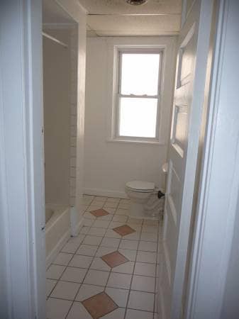 Building Photo - 218 N Craig St