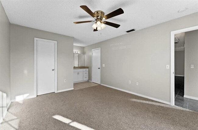 Building Photo - 4416 Highland Ln