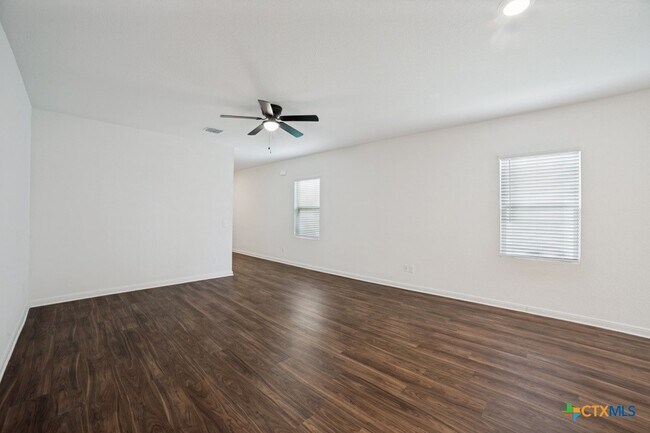 Building Photo - 14426 Elkhorn Crest