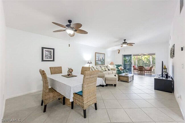 Building Photo - 509 Roma Ct