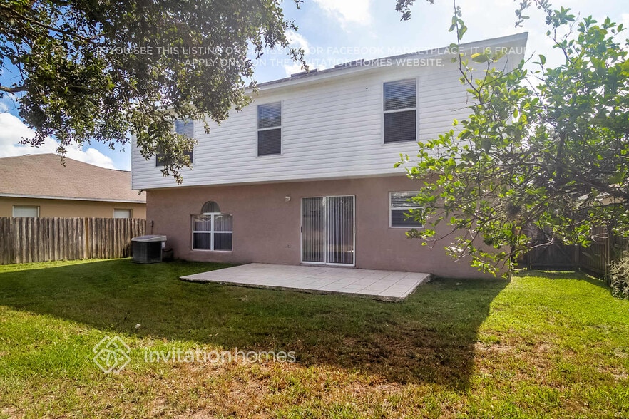 Building Photo - 16832 Cornerwood Dr