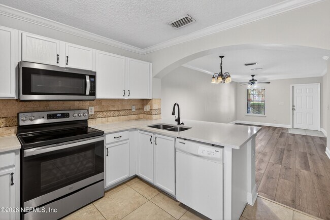 Building Photo - 730 Ginger Mill Dr