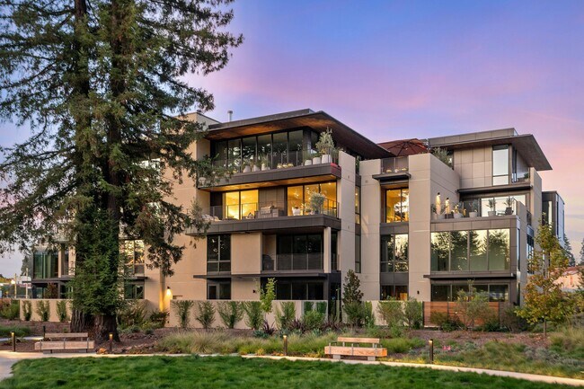 Building Photo - 171 Sawmill Cir