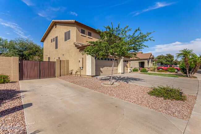 Building Photo - 8382 W Mary Ann Dr