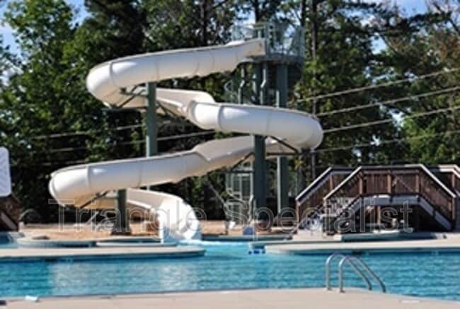 Building Photo - 100 Honeybee Trce