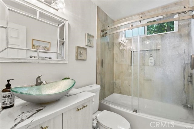 Building Photo - 196 S Donna Ct