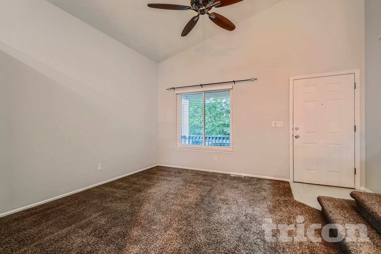 Building Photo - 8785 Katherine Ct