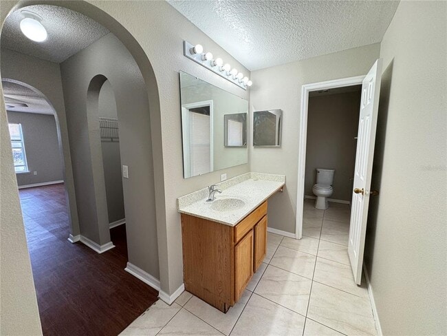 Building Photo - 10 Sawfish Ln