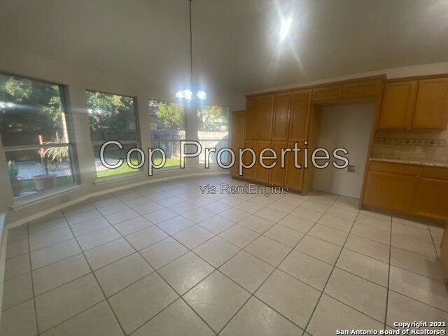 Building Photo - 5115 Sagail Pl