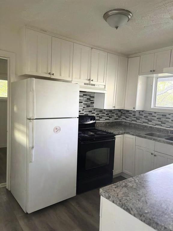 Building Photo - 3443 Hyland Dr