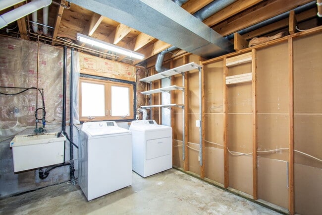 Building Photo - 14508 95th Ave N