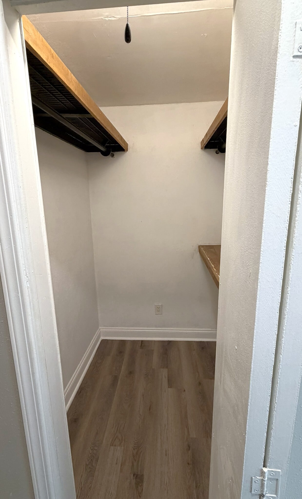 Master Closet 1 - 7242 Dogwood Terrace Dr