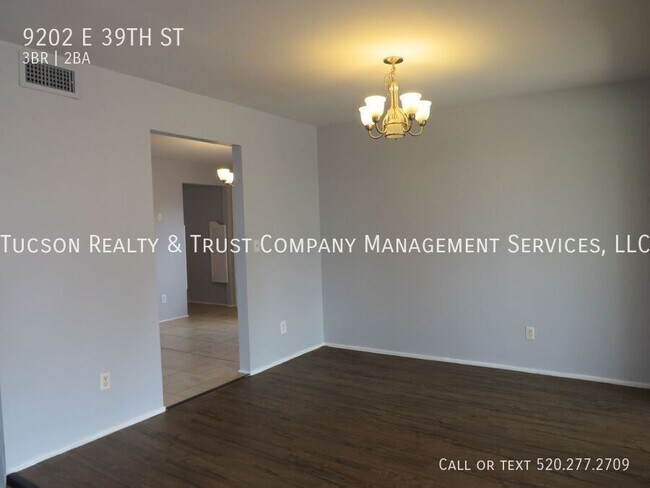 Building Photo - 9202 E 39th St