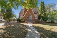 Building Photo - 3 Bedroom - 2.5 Bath - Redford - $1425