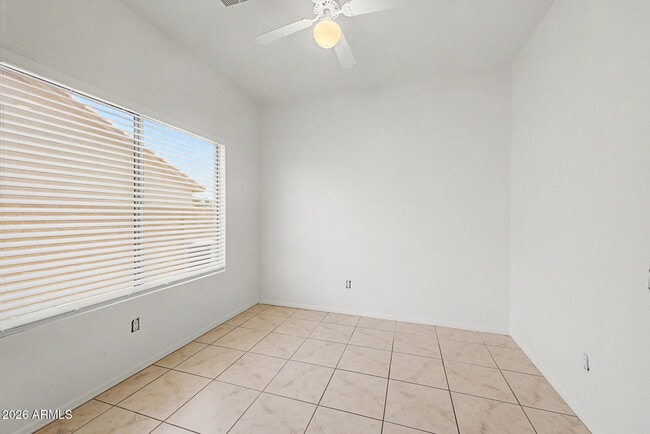 Building Photo - 6947 W Via Del Sol Dr