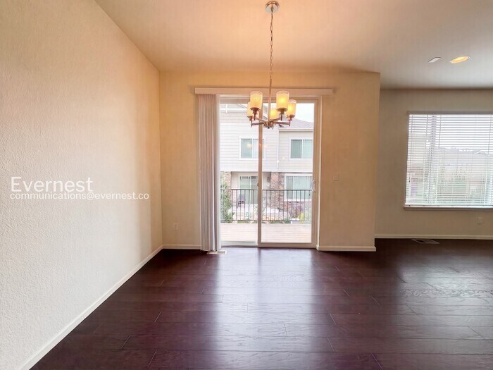 Building Photo - 14944 E Crestridge Dr