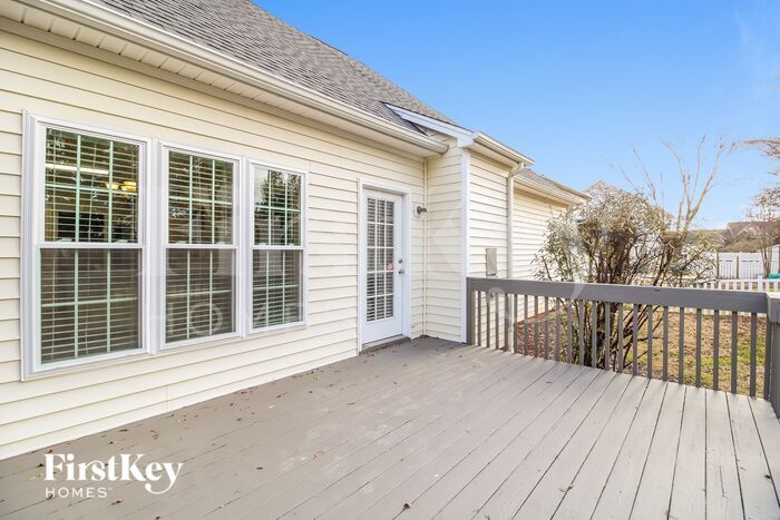 Building Photo - 4309 Southern Oak Dr
