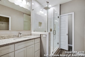 Building Photo - 1303 Lombrano St