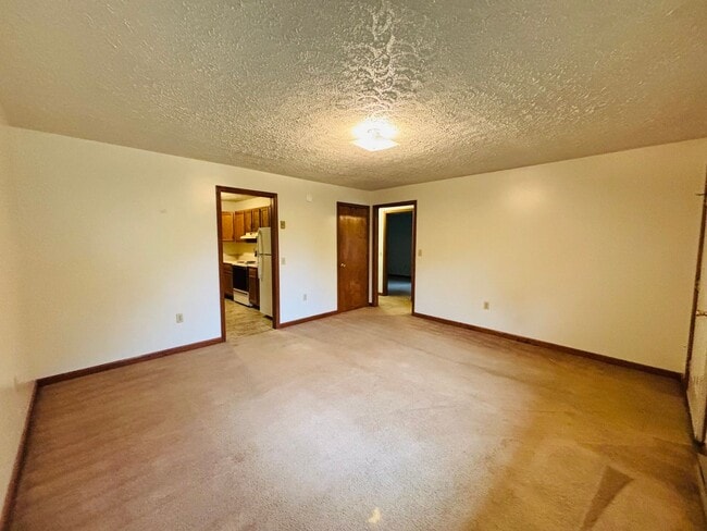 Building Photo - 804 Craigs Mountain Rd