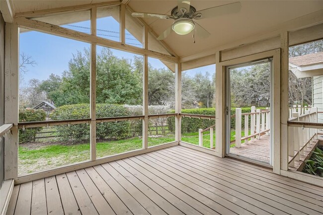 Building Photo - 2000 Cody Ct