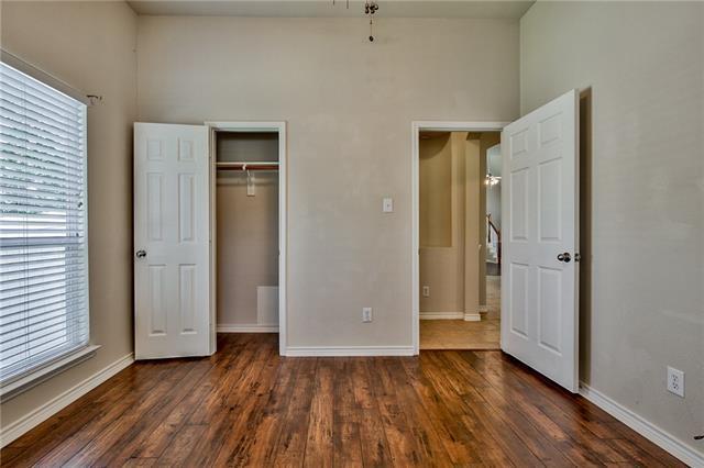 Building Photo - 1701 Kennessaw Dr