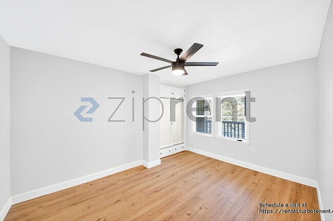 Building Photo - 5187 Olivewood Ave