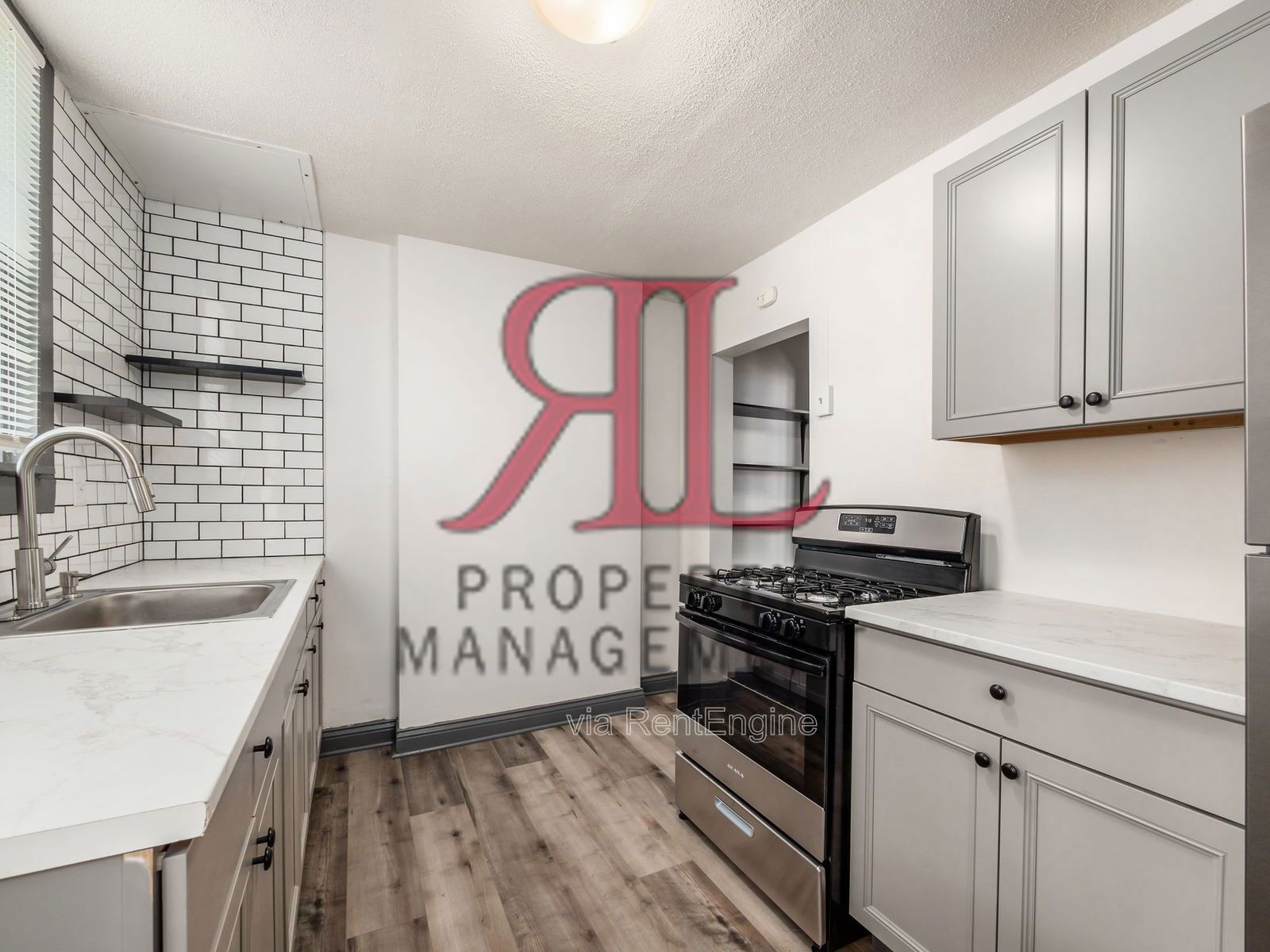 Building Photo - 439 Eldridge Ave