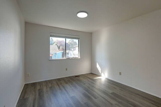 Building Photo - 2739 SW 347th Pl