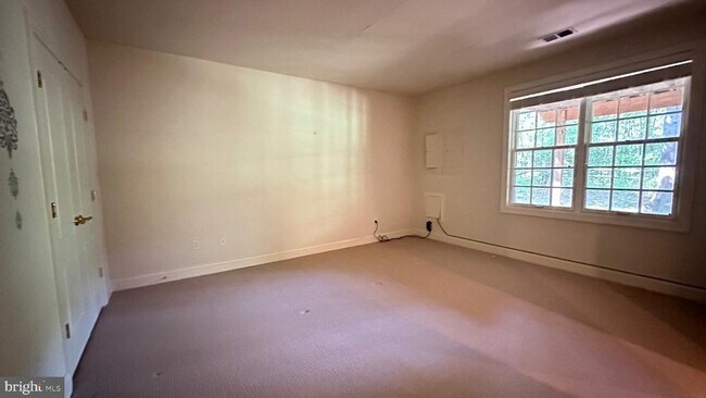 Building Photo - 1354 Lewinsville Mews Ct