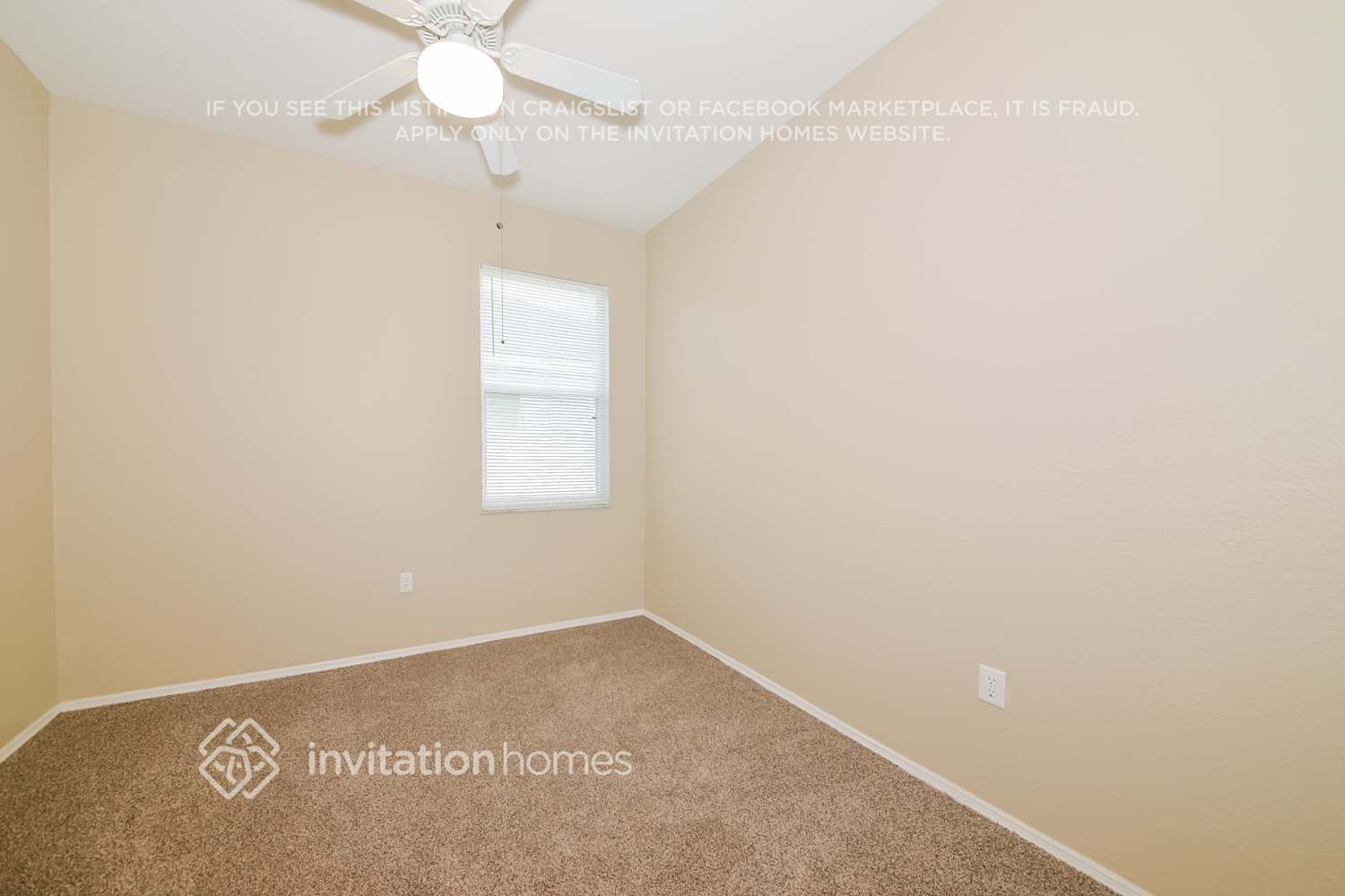 Building Photo - 12255 Hollybush Terrace